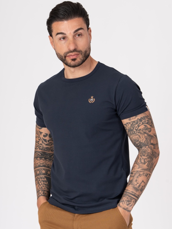 T-SHIRT SMK LOGO. BORDADO