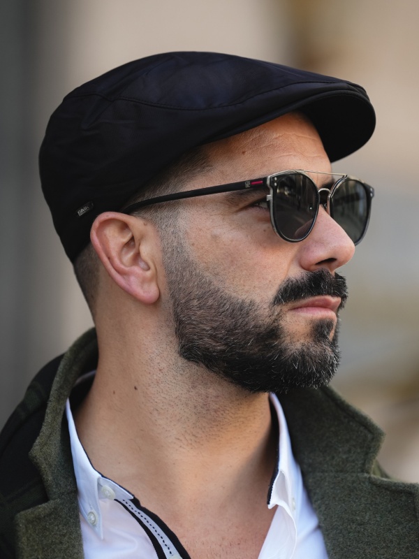 BOINA EM FAZENDA QUENTE