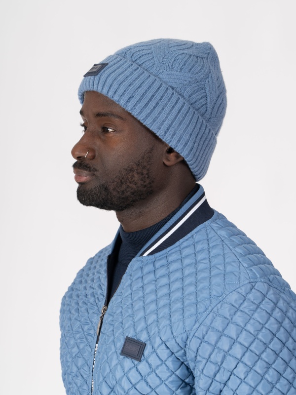 GORRO UMA COR C/TRANÇAS 1